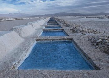 La electrólisis de metales podría respaldar procesos más eficientes y ecológicos para producir metales para baterías