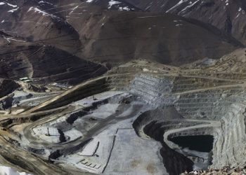 Lundin Mining adquiere por US$ 950 millones el 51% del yacimiento de cobre Caserones