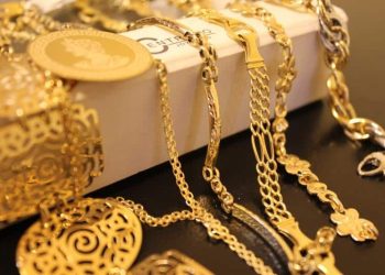 El oro sube, pero las apuestas de subida de tasas limitan su avance