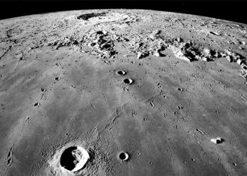 La luna de Marte podría ser crucial para la minería de asteroides