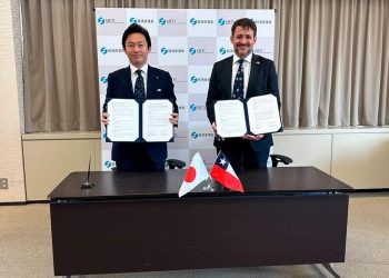Chile: Firma acuerdo de cooperación para avanzar en el proceso de transición energética con Japón