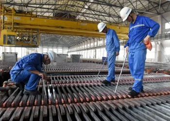 Internacionales; «Metales Industriales Alcanzan Nuevas Alturas Mientras China Contempla Medidas de Apoyo en el Mercado Bursátil»