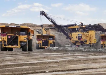 Perú: «Torbellino Financiero: Transferencias Mineras Arrasan con Más de S/ 7,612 Millones hasta Noviembre de 2023»