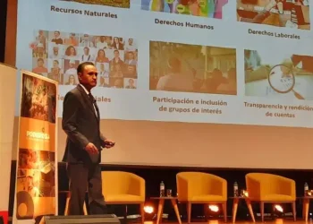 Perú: ¡Southern Revoluciona la Minería! Energía Solar Impulsa la Producción de Cobre Catódico en Mina Toquepala