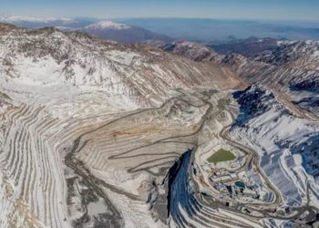 Chile: «Fuerte Movimiento de Cores: Reclamaciones Masivas contra los Bronces Integrado en la Región Metropolitana»