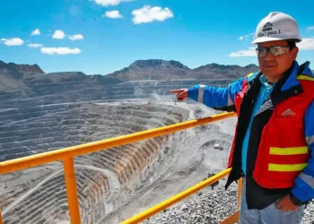 Perú; Estruendoso Impulso: Proyectos Mineros de al menos US$ 3 mil millones Obtendrían Luz Verde del Gobierno en el Primer Trimestre
