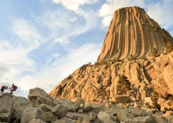 Internacioanles: ¡Expansión Metálica sin Límites! Rush Rare Metals Amplía su Dominio en el Proyecto Copper Mountain