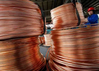 Internacionales: ¡Cobre se desploma en la LME ante la incertidumbre por los recortes en las fundiciones chinas!