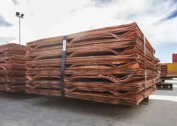 Perú: ¡Boom Minero! Exportaciones mineras se disparan un 15% en enero de 2024, alcanzando US$ 3,104 millones – SNMPE