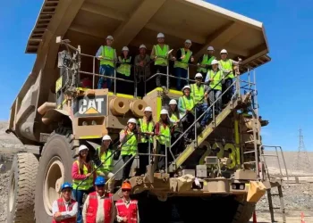 Chile: ¡Minera Candelaria deslumbra con el lanzamiento del innovador Programa de Visitas Técnicas y Vocacionales 2024!