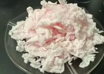 Perú: ¡Descubrimiento Revolucionario en el Proyecto Berenguela: Monohidrato de Sulfato de Manganeso de Grado de Batería con Pureza del 99,9%!