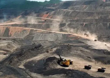 Perú: ¡Viceministro de Minas anuncia ambicioso plan de expansión minera: ¡De 75 a 100 proyectos en un año!