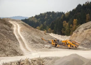 Perú: ¡Grupo Apumayo adquiere el codiciado proyecto de oro Crespo en Chumbivilcas!