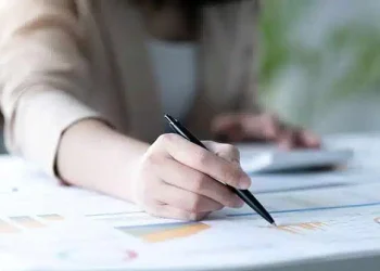 Perù:¡Alerta de Empleo! Empresas en Perú Adoptan Postura Cautelosa para Contrataciones en el Segundo Trimestre del 2024