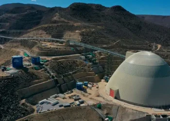 Perú: ¡Perú Brillando en la Cumbre Global del Oro Rojo!