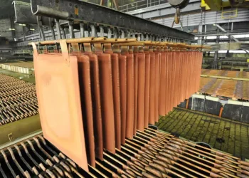 Internacionales: El Oro Rojo Alcanza Nuevas Alturas: El Cobre Supera los 10.000 Dólares por Primera Vez en Dos Años