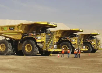 Internacionales: «La Batalla de los Gigantes: BHP vs Anglo en la Encrucijada»