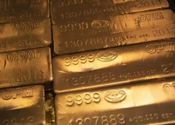 Internacionales: «Oro en Ascenso: Perspectivas ante una Potencial Rebaja de Tasas y Tensiones en Oriente Medio»