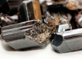 Ecuador: «El Rodio: Tesoro de la Tierra que Desafía al Oro»