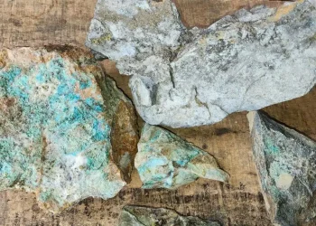 Perú: «Descubriendo Tesoros Ocultos en las Profundidades de Aurora»