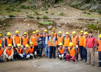 Perú: «Corani: En la Búsqueda del Tesoro Geometalúrgico»