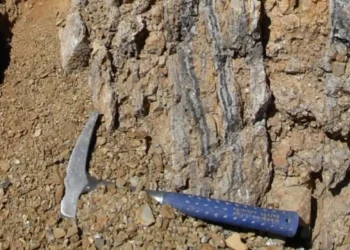 Argentina: «Fitzroy Minerals Descubre Tesoros Ocultos en Taquetren»