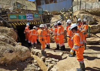 Perú: Descubriendo Tesoros Subterráneos: Kuya Silver Inicia Producción en la Mina de Plata Bethania