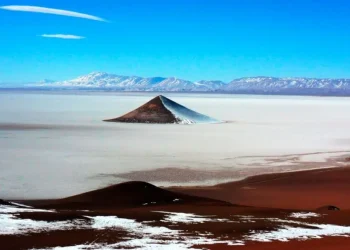 Argentina: «Salar de Arizaro: El Tesoro Oculto de Salta que Atrae a las Multinacionales»
