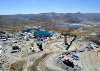 Perú: «Las Bambas: Tras las Huellas del Cobre en las Montañas de Apurímac»