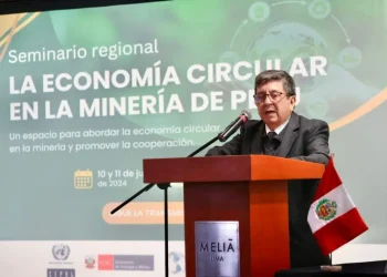 Perú: En Marcha hacia un Futuro Sostenible: La Revolución de la Minería Peruana