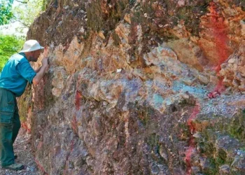 México: ¡Descubrimientos Dorados en Los Reyes!