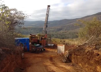 Brasil: «Lithium Ionic Avanza en la Carrera por el Litio: Adquisición de Propiedades en Itinga, Brasil»