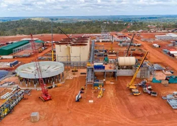 Internacionales: «Elevación Dorada: Endeavour Mining Alcanza Alturas con el Vertido Inaugural de Oro en Lafigué»