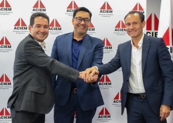 Colombia: «Resplandor Carbonífero: Forjando un Futuro Energético Sostenible»