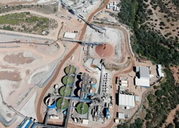 México: ¡Un Tesoro Escondido! First Majestic Descubre Oro y Plata de Alto Grado en Santa Elena