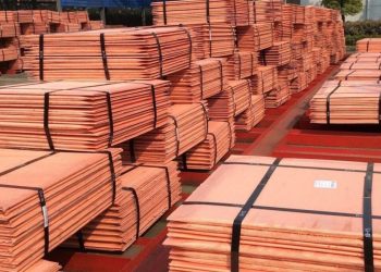 Chile: Tensión en la Mina Más Grande del Mundo: ¿Hacia una Huelga en Escondida?