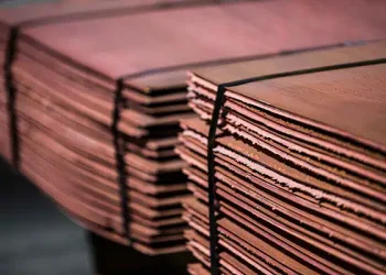 Internancionales: Cobre en Ascenso Esperanzas y Desafíos en el Horizonte