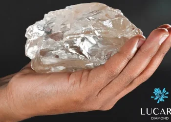 Internacionales:  Un Hallazgo Inigualable Lucara Diamond Descubre un Diamante Monumental