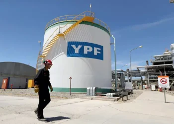 Argentina: YPF Acelera su Transformación Noveno Acuerdo en Campos Maduros