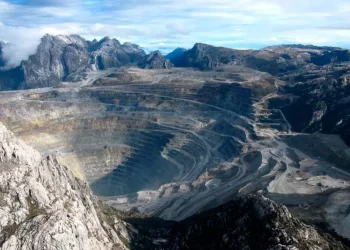 Internacionales: Freeport Aplaza Ventas de Cobre por Incendio en Indonesia