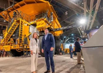 Internacionales: BHP y Caterpillar Pioneros en la Revolución de la Minería Sostenible