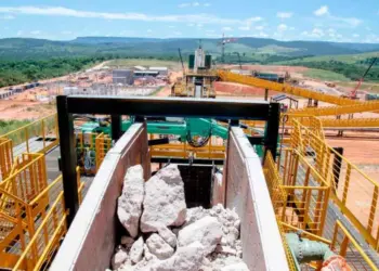 Brasil: Sigma Lithium Crecimiento Sostenible a Pesar de Desafíos