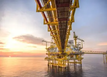 Colombia: Petróleo y Oro, Escudos ante Aranceles de Trump