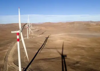 Chile: Horizonte Ampliado: Chile Impulsa su Gigante Eólico