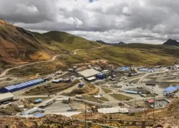 Internacionales: Pan American Brilla: Plata Sólida y Caja Robusta