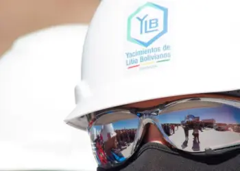 Bolivia: Litio Boliviano en la Mira: Contratos Bajo Cuestionamiento