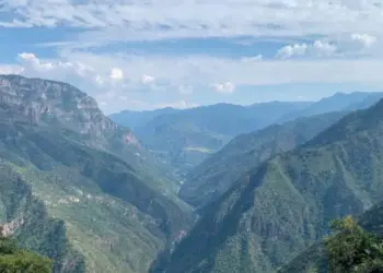 México: El Potrero Bajo Tierra y Más Allá