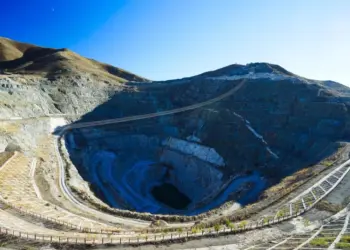 Internacionales: NexMetals debuta en Nasdaq