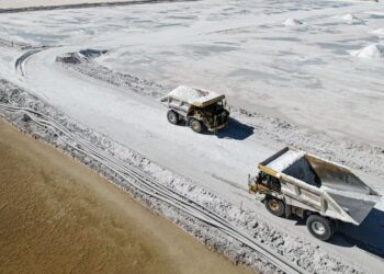 Internacionales: El Níquel, ¿Chino?