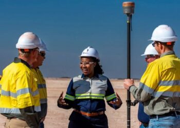 Internacionales: Metales Críticos